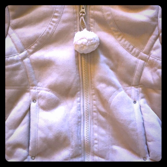 SOLD.    Micro Fleece Winter Coat 🧥 - Picture 3 of 7